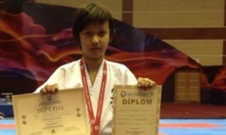 Казахстанец стал серебряным призером чемпионата Азербайджана по каратэ