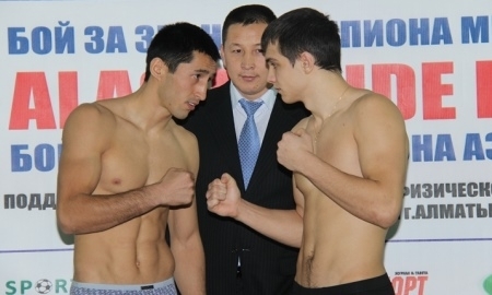 Арман Оспанов победил нокаутом Евгения Леничева