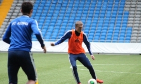 Футболисты «Астаны» сыграли с дублем