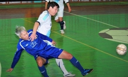 В Актау проходит турнир среди ветеранов