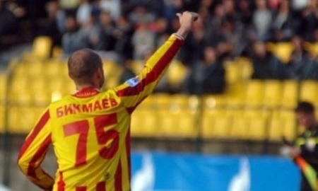 Марат Бикмаев стал игроком ташкентского «Локомотива»