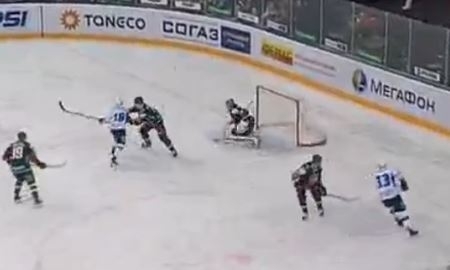 Видео шайб в матче КХЛ «Ак Барс» — «Барыс» 1:2
