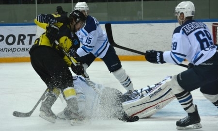 Фоторепортаж с матча ВХЛ «Сарыарка» — «ВМФ-Карелия» 2:0