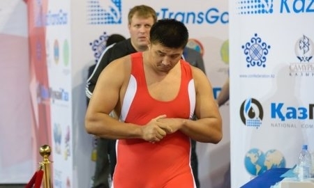 Нурмахан Тыналиев — в тройке лучших тяжеловесов Мирового рейтинга