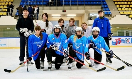 В Павлодаре появилась женская хоккейная команда