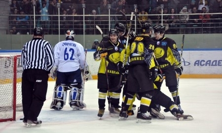 Фоторепортаж с матча ВХЛ «Сарыарка» — ТХК 2:1 О.Т