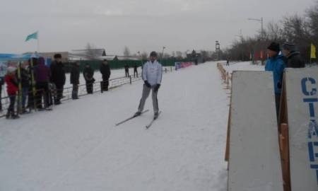 Кокшетауцы встали на лыжи в поддержку казахстанских олимпийцев в Сочи
