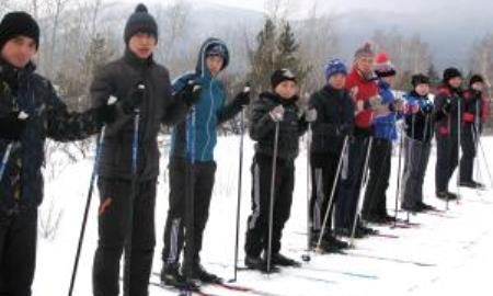 Кызылординские студенты осваивают зимние виды спорта