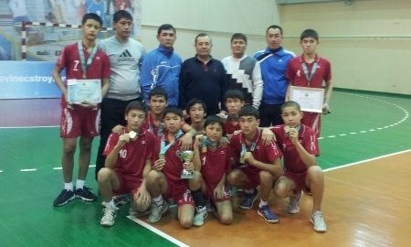 Кызылординские волейболисты стали чемпионами страны среди юношей