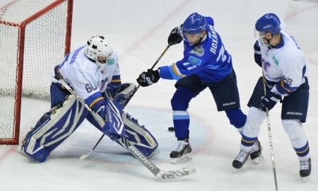Фоторепортаж с матчей чемпионата РК «Номад» — «Торпедо» 4:3, 9:2