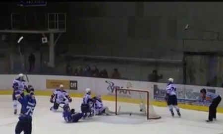 Видеообзор матча ВХЛ «Казцинк-Торпедо» — «Зауралье» 4:0