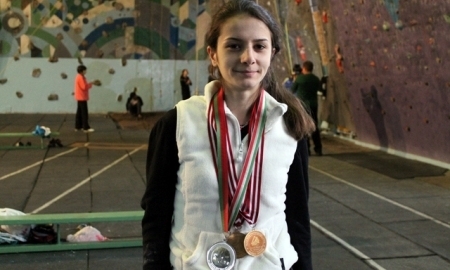 Шымкентская спортсменка завоевала «золото» чемпионата Азии по скалолазанию 
