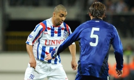 «Атырау» подписал Акауили