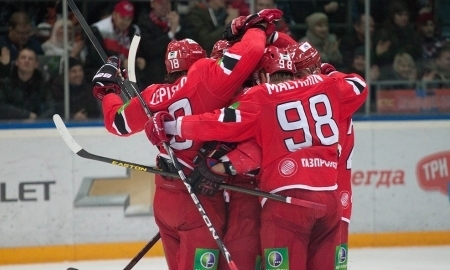 «Автомобилист» — «Барыс» 6:2. Уральцы были сильнее