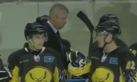 Видео матча ВХЛ «Сарыарка» — «Динамо» Бшх 3:4