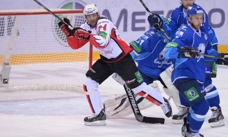 «Авангард» и «Барыс» имеют равные шансы на победу, по мнению букмекеров