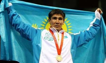 Олимпийский чемпион Бахыт Сарсекбаев пытается отсудить квартиру у тренера