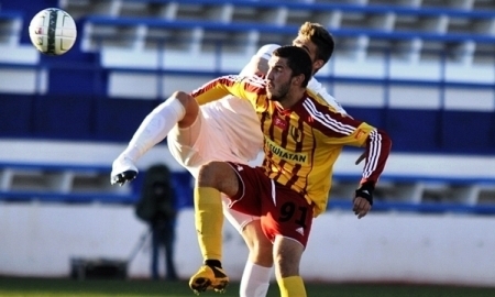 Хижниченко сыграл против бухарестского «Динамо»