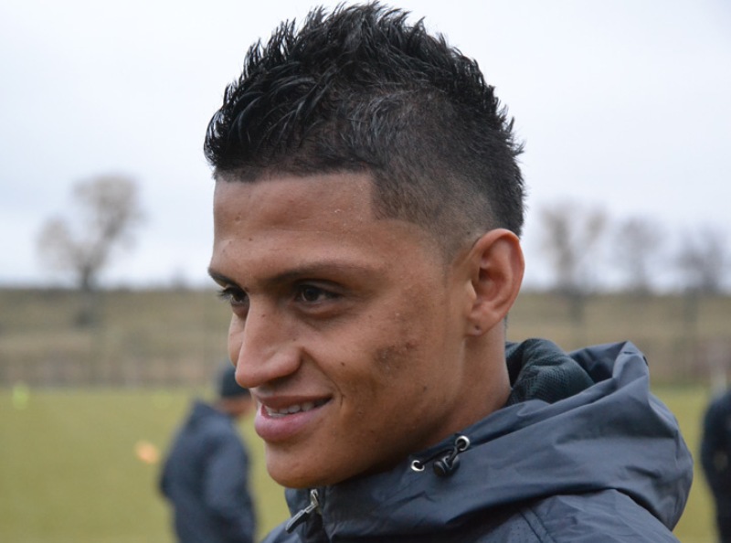 Каньяс тренируется в «Металлурге»