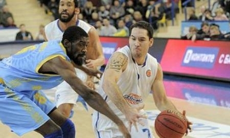 Букмекеры считают «Астану» фаворитом в матче с «Азовмашем»