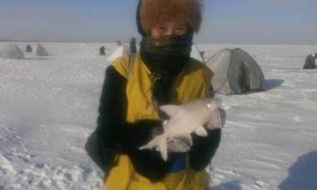 Кокшетауцы посвятили соревнования по зимней рыбалке Олимпиаде в Сочи