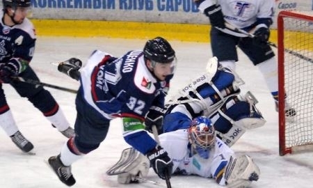 Фоторепортаж с матча ВХЛ «Саров» — «Казцинк-Торпедо» 4:3