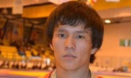 Расул Калиев стал серебряным призером международного турнира в Иране