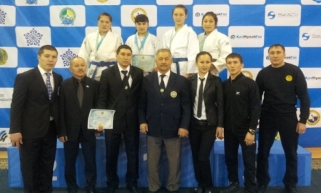 Чемпионат Казахстана по дзюдо среди юниоров завершился в Атырау