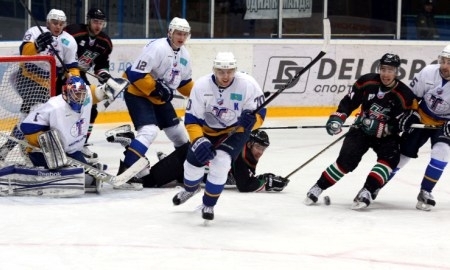 Анонс матча ВХЛ «Нефтяник» — «Казцинк-Торпедо»