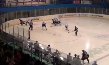 Видеообзор матча ВХЛ «Нефтяник» — «Казцинк-Торпедо» 2:1