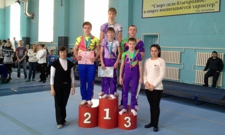 Четыре золотых медали завоевали карагандинцы на чемпионате РК по гимнастике среди молодежи
