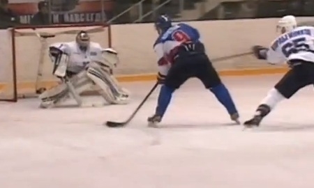 Видеообзор матча ВХЛ «Ариада» — «Казцинк-Торпедо» 8:3