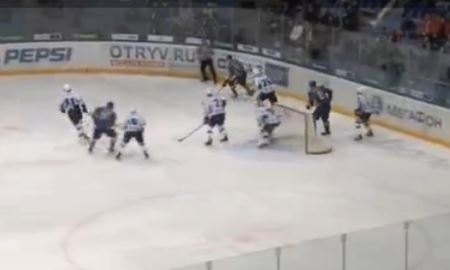 Видео шайб в матче КХЛ «Атлант» — «Барыс» 5:1