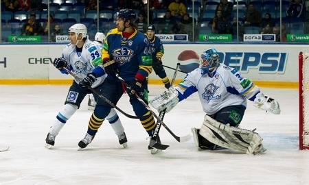 Фоторепортаж с матча КХЛ «Атлант» — «Барыс» 5:1