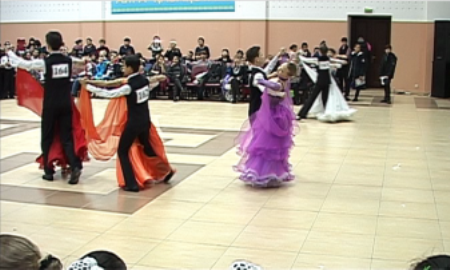 В Шымкенте прошел турнир по спортивным бальным танцам