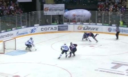 Максим Семёнов дисквалифицирован на один матч