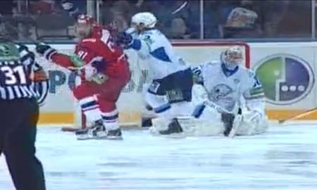 Видеообзор матча КХЛ «Локомотив» — «Барыс» 4:1