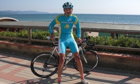 Казахстанец Максат Аязбаев поднялся на подиум второго этапа Vuelta México