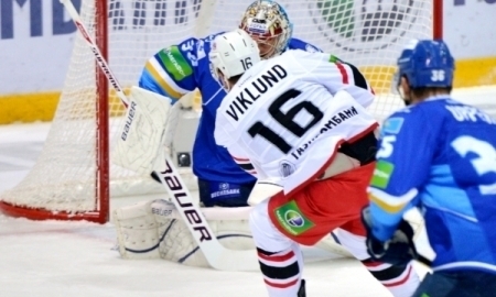 Букмекеры считают, что «Барыс» победит «Автомобилист» в первом матче плей-офф