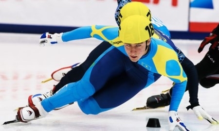 <strong>Денис Никиша — бронзовый призер молодежного чемпионата Мира по шорт-треку на дистанции 500 метров</strong>