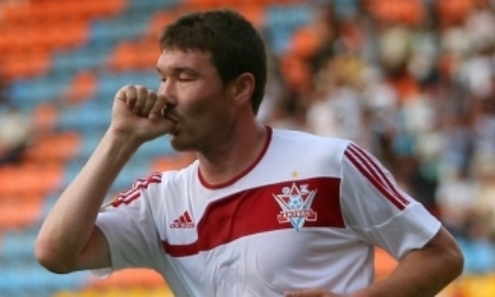 Тлешев подписал контракт с «Таразом»