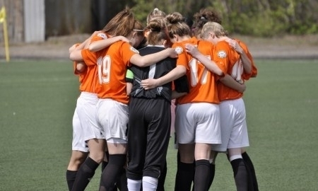 Женская команда «Шахтер-КарГУ» проводит УТС в Шымкенте