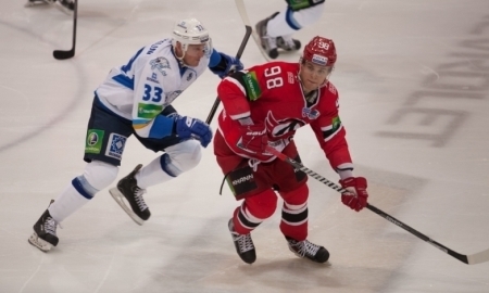 Букмекеры считают, что «Автомобилист» даст бой «Барысу» в четвертом матче плей-офф