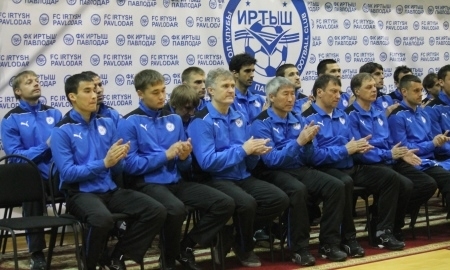 Фоторепортаж со встречи ФК «Иртыш» с болельщиками