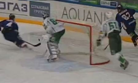 Вадим Краснослободцев сделал результативную передачу в четвёртом матче против «Салавата Юлаева»