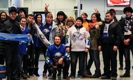 «Барыс» встретили болельщики