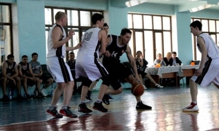 В Шымкенте соревнуются баскетболисты Высшей лиги Казахстана 