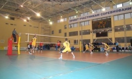 В Атырау прошло юношеское первенство по волейболу