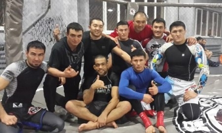 Джефф Монсон провел открытую тренировку