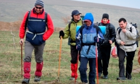 В ЮКО состоялся поход в горы Казыгурт